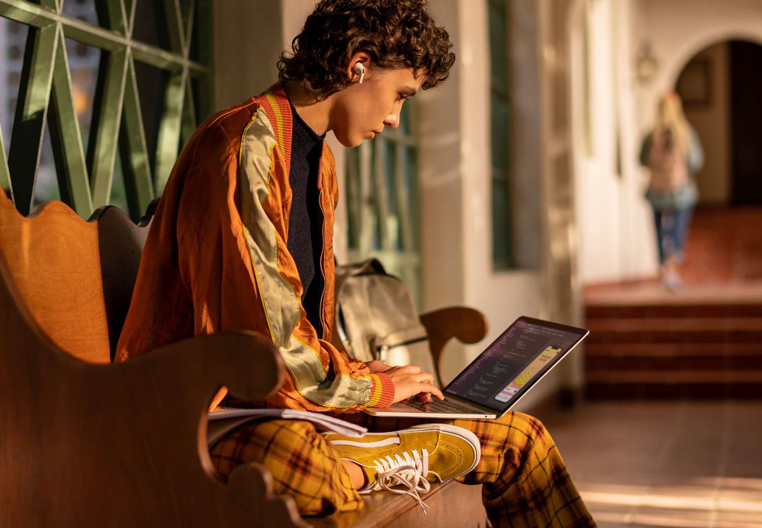 ไขความลับคีย์บอร์ด MacBook ⌨️ ทำไมเสียงถึงต่างจากโน้ตบุ๊กทั่วไป ?