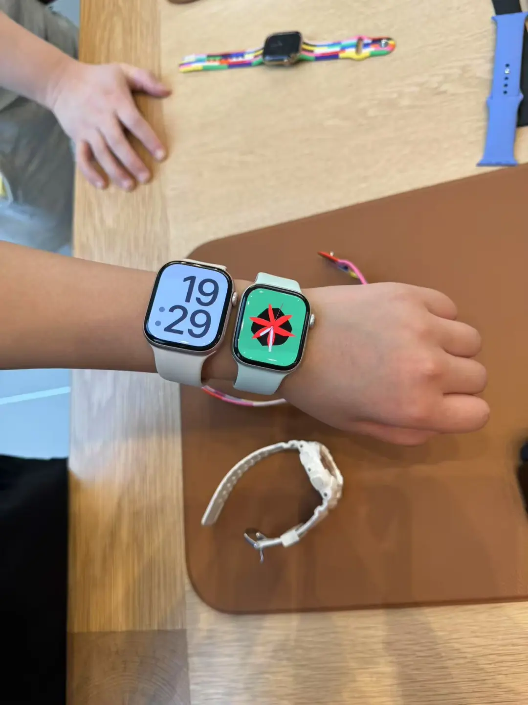 Apple Watch S10: เปรียบเทียบ 42mm กับ 46mm📱⌚️