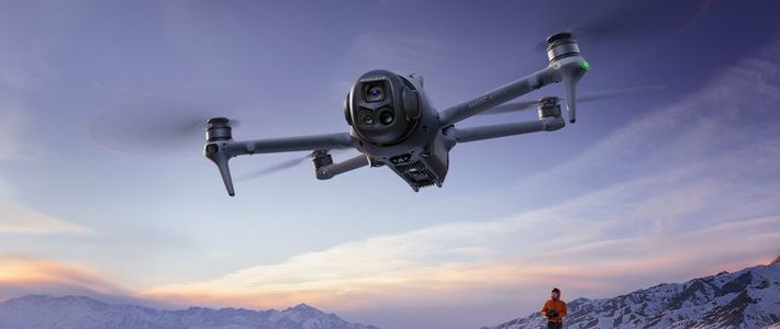 สหรัฐฯ แบนโดรนต่างชาติ เกมเปลี่ยนทั้งวงการ DJI งานเข้าเต็ม ๆ ใครใช้โดรนต้องรู้