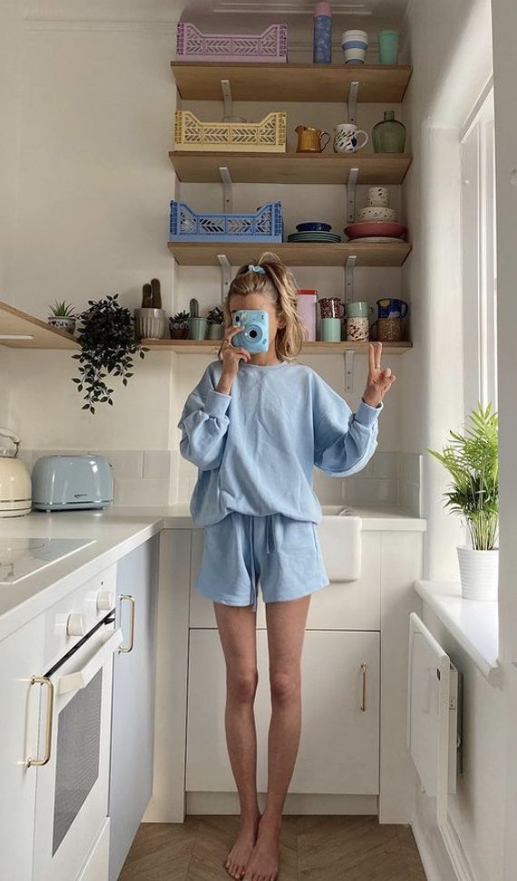 ทำไม “กางเกงขาสั้นใส่อยู่บ้าน” ถึงเป็นไอเทมที่ขาดไม่ได้