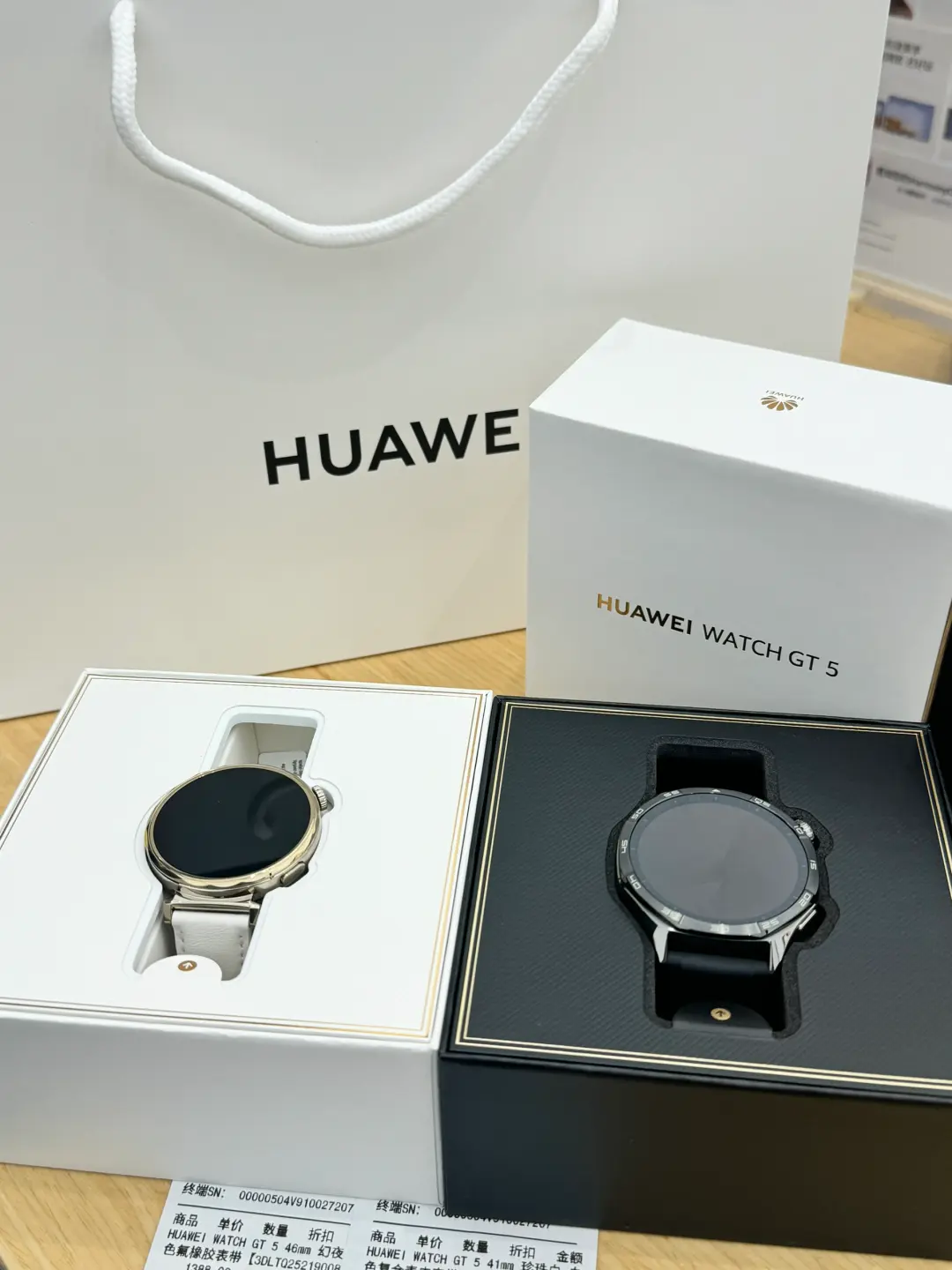 Huawei Watch GT5 สีขาว & ดำ: ความงามและคลาสสิก⌚️