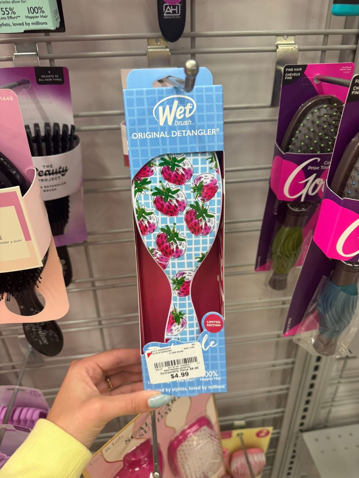 Wet Brush! แปรงผมโด่งดังระดับโลก มาดูกันว่าเจ้าหญิงคนไหนยังไม่ได้ซื้อบ้าง?