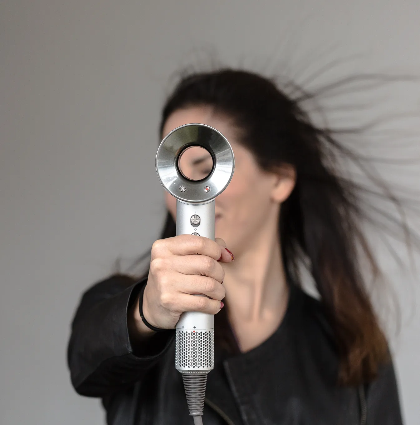 รีวิวไดร์เป่าผม Dyson: ดีมั้ย?