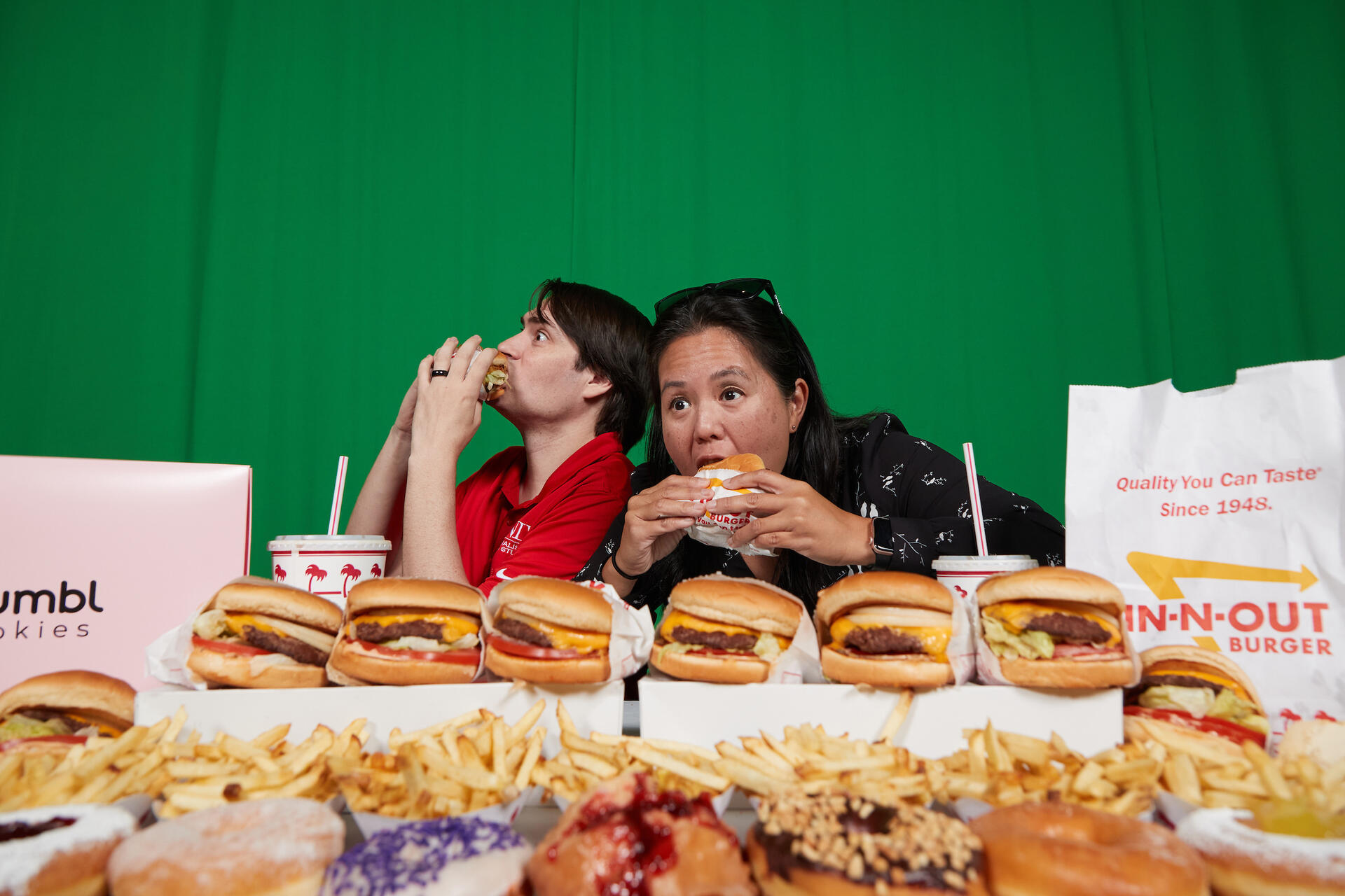 เทรนด์ “กินเยอะโชว์” กับภัยเงียบ Eating Disorder ที่กำลังคุกคามคนดังออนไลน์