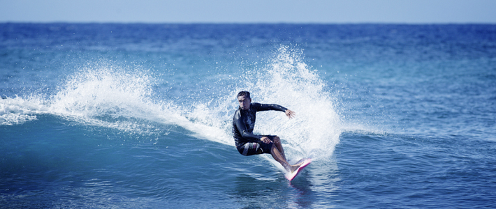 ซัมเมอร์นี้ไม่มีเบื่อ! สนุกสุดเหวี่ยงกับแซนด์บอร์ด & เทคนิค “เดินบนน้ำ” สุดว้าว