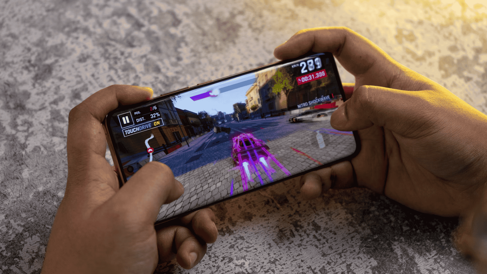 โทรศัพท์สำหรับเล่นเกม ที่เคลมว่าเร็วและแรงนั้น ดีจริงหรือแค่โฆษณา?