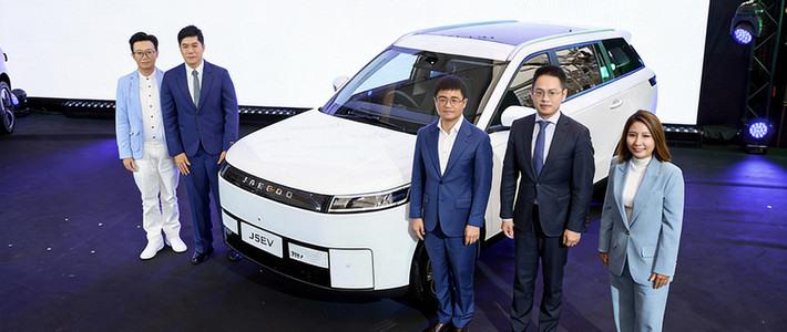 JAECOO 5 EV สปอร์ตไฟฟ้าสำหรับคนรักหมา ที่ทั้งหล่อ แรง และเป็นมิตรกับสัตว์เลี้ยง