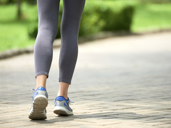 เคล็ดลับ เดินช้าลงวันละนิด ช่วยให้ใจไม่เหนื่อยเกิน