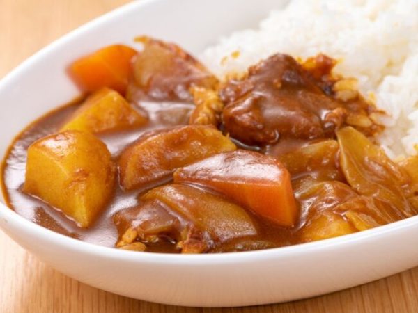 ความต่างของแกงกะหรี่ญี่ปุ่นกับแกงกะหรี่อินเดีย