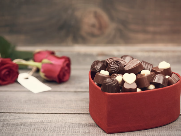 ทำไมวาเลนไทน์ต้องให้ช็อกโกแลต จุดเริ่มต้นมาจากไหน