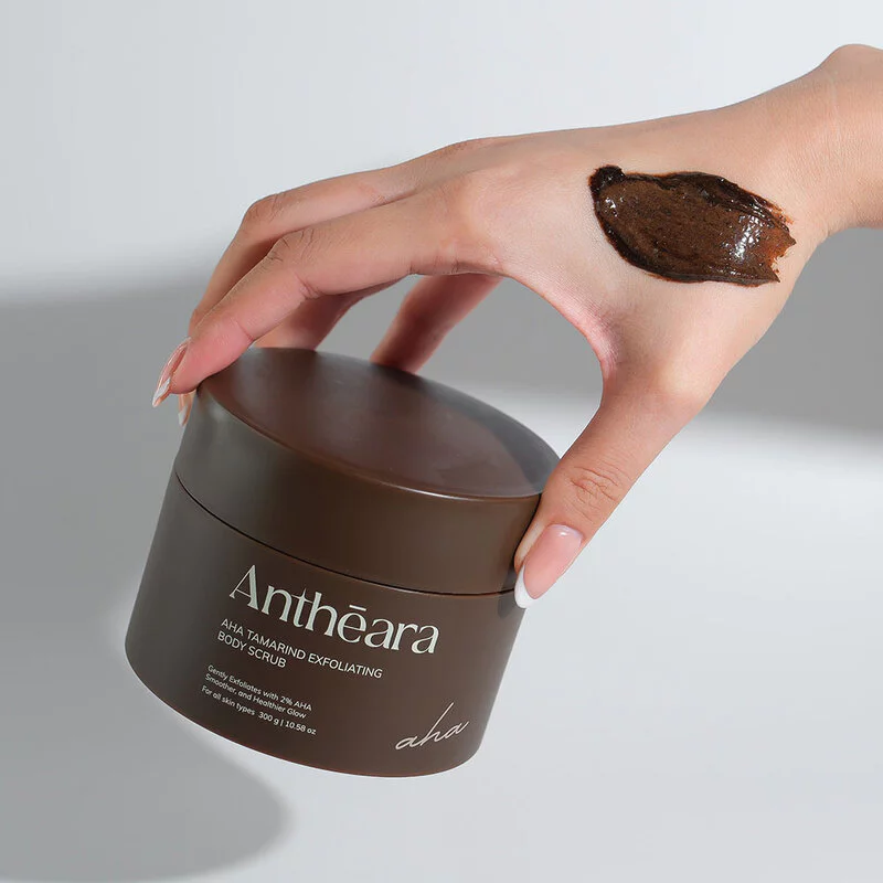 Antheara AHA Tamarind Exfoliating Body Scrub สครับผิวกายสูตรมะขามผสม AHA