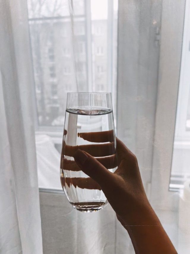 ดื่มน้ำเปล่าเยอะ ช่วยเลิกน้ำหวานได้จริงไหม?