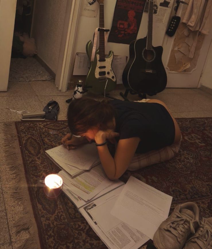 ทำไม “สมองแล่นตอนกลางคืน” ถึงเกิดขึ้นกับบางคน? Image1