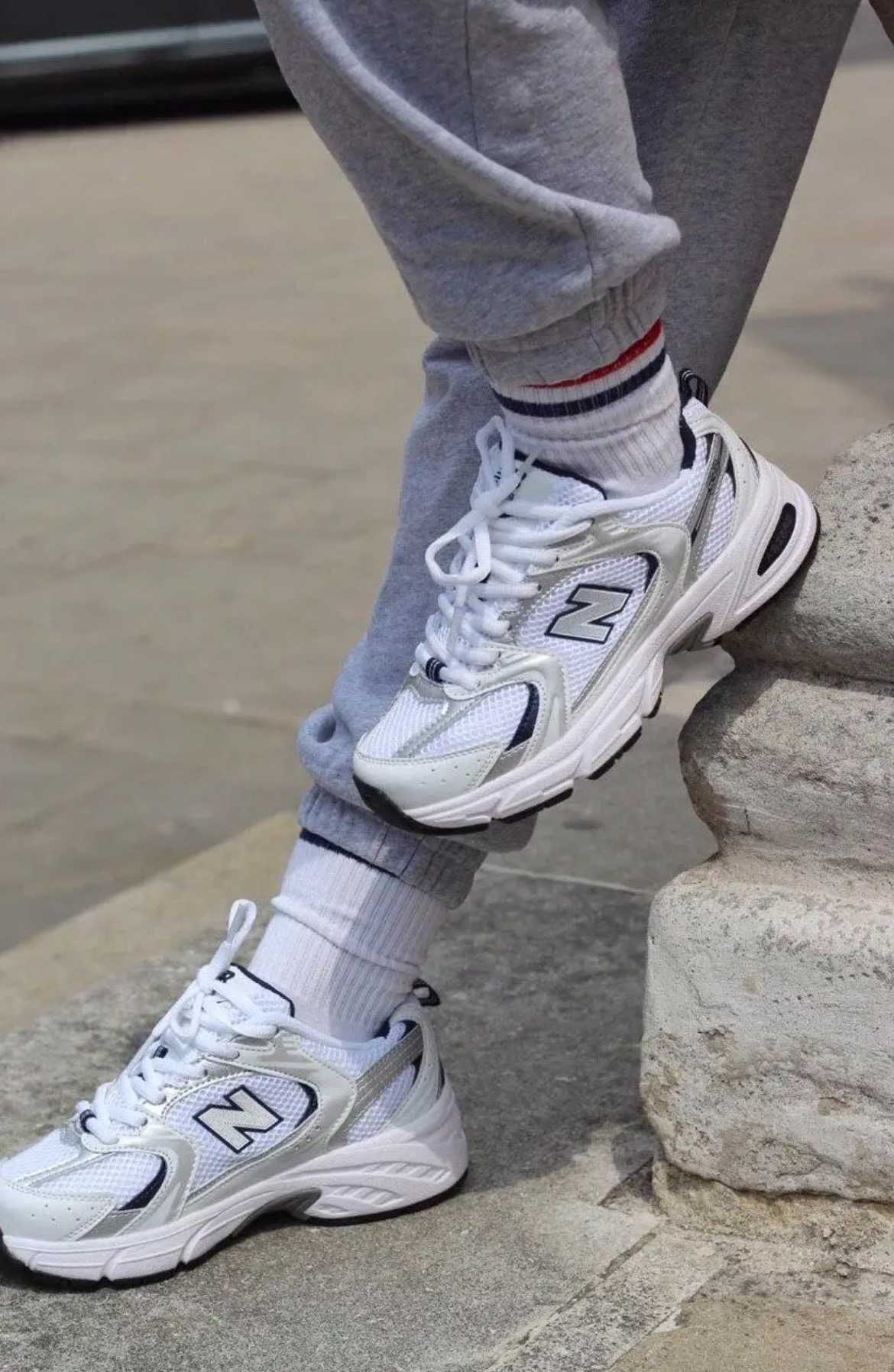 New Balance 530 White Silver Navy รองเท้าลุควินเทจ ใส่สบาย ใช้ได้ทุกวัน Image1