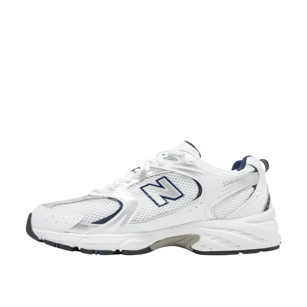 New Balance 530 White Silver Navy รองเท้าลุควินเทจ ใส่สบาย ใช้ได้ทุกวัน Image2