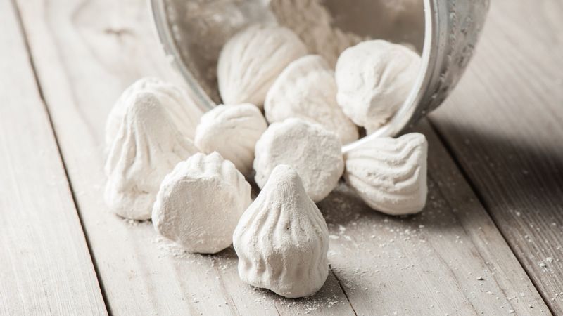 ดินสอพองของธรรมดาที่อยู่คู่สงกรานต์ แต่ดียังไง? Image2