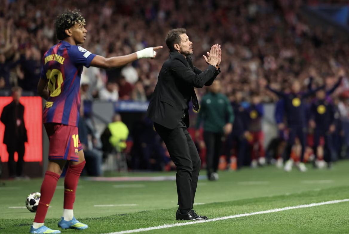 Atletico 1-2 Barcelona: ตราหมีหืดจับ ยันบาร์ซ่า 10 คนอยู่หมัด สกอร์รวมเฉือนเข้ารอบ Image2