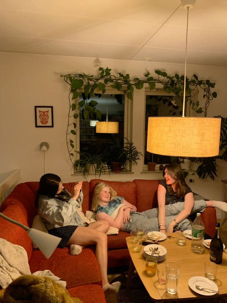 หนีร้อน…นอนอยู่บ้าน ทำไมมันถึง “สบายใจกว่าที่คิด”?  Image2