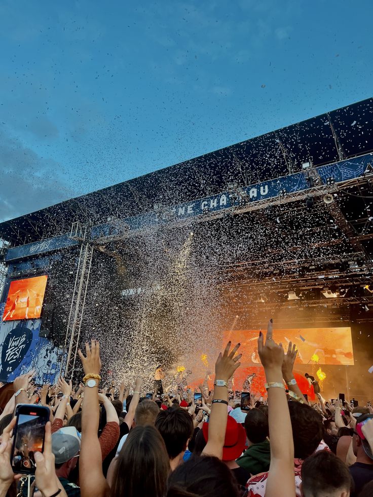 Music Fest…ทำไมที่ “เสียงดังที่สุด” กลับกลายเป็นที่พักใจของหลายคน? Image1