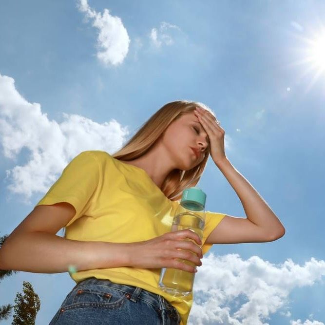 Heat Stroke ใกล้ตัวกว่าที่คิด ตัวร้อนแต่ไม่เหงื่อ = สัญญาณอันตราย Image3