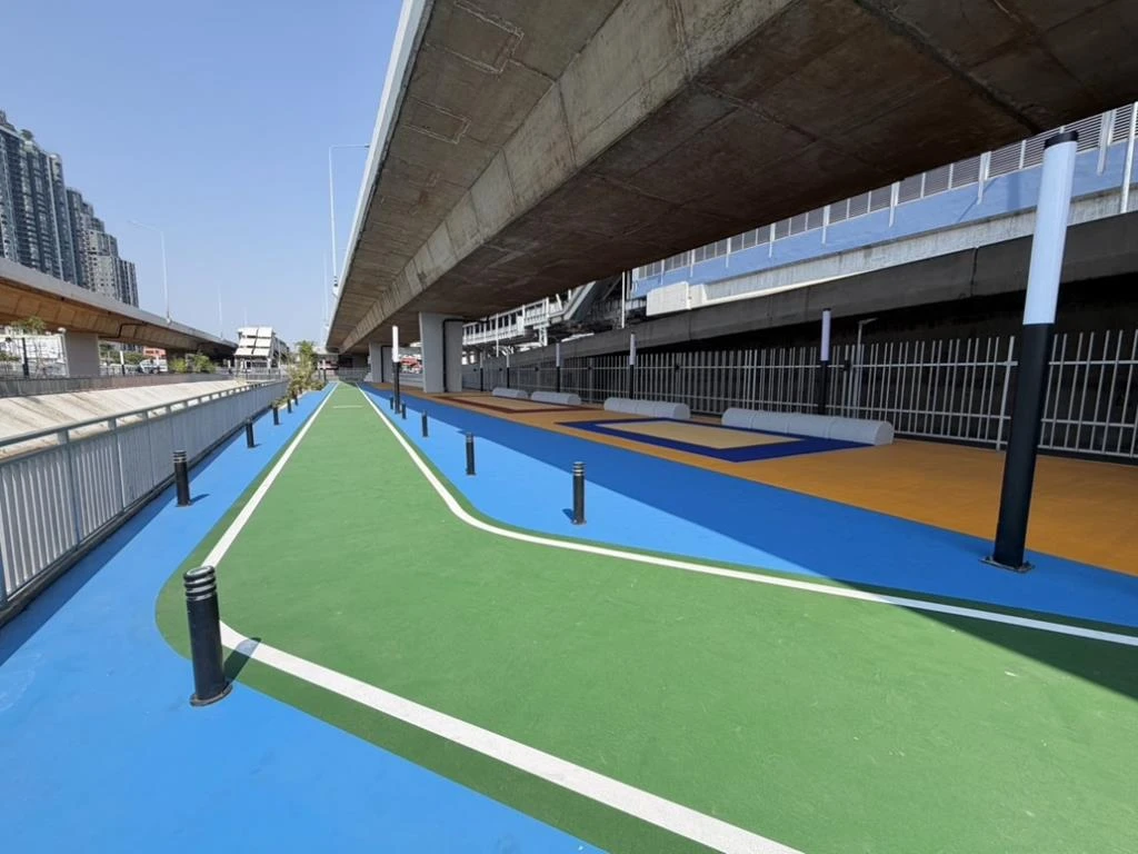 ลานออกกำลังกายใหม่…สัญญาณคนเริ่มใส่ใจสุขภาพ Image1