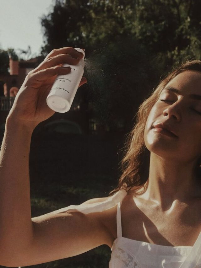 สเปรย์ผิว ไอเท็มหน้าร้อนที่ไม่ได้มีดีแค่ความสดชื่น