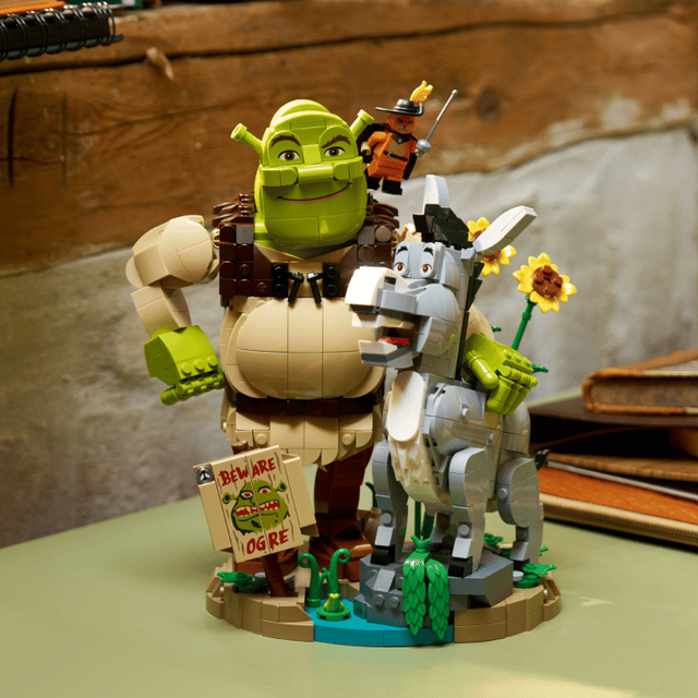 LEGO x Shrek เมื่อความทรงจำในวัยเด็ก…ถูกต่อขึ้นใหม่เป็นชิ้นๆ