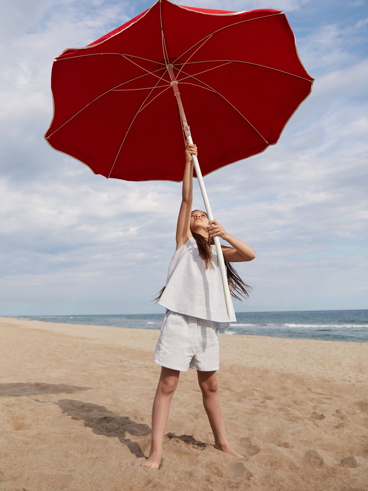 หน้าร้อนก็ต้องพกร่ม ไอเท็มเล็กๆ ที่ช่วยชีวิตได้มากกว่าที่คิด Image2