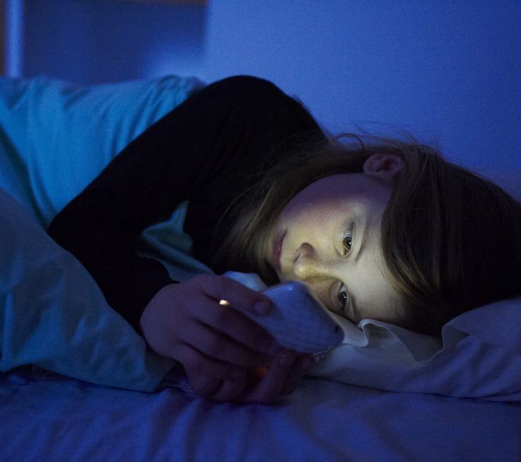 Blue Light ไม่ได้ทำร้ายแค่ตา…แต่ผิวเราก็โดนเต็มๆ เหมือนกัน Image1