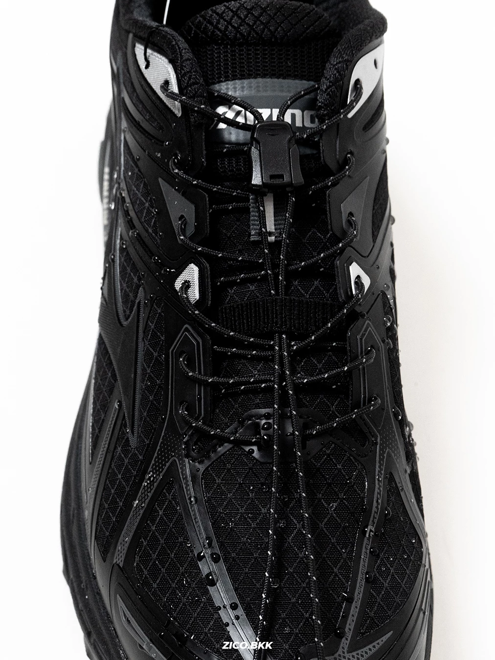Mizuno Halo Mix TL รองเท้าดำสายเทรล ที่ช่วงนี้เริ่มเห็นบ่อยขึ้นมาก Image3