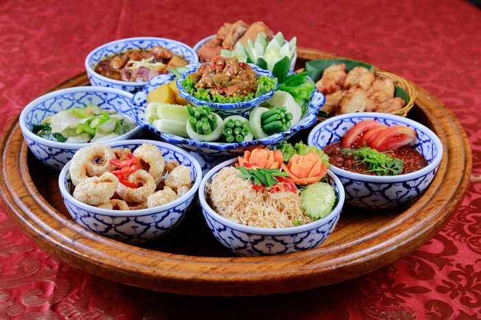 วัฒนธรรมการกินอาหารเหนือแบบขันโตก Image1