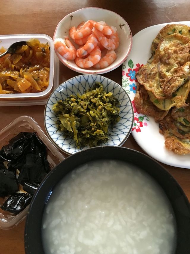 ทำไมคนถึงชอบกินข้าวต้มกุ๊ยตอนกลางคืน? ทั้งที่กลางวันแทบไม่ค่อยนึกถึง