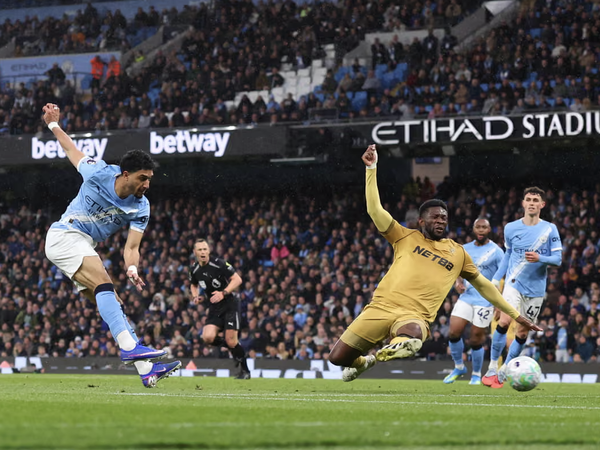 แมนฯ ซิตี้ อัดพาเลซ 3-0 ลุ้นแชมป์พรีเมียร์ลีกต่อ