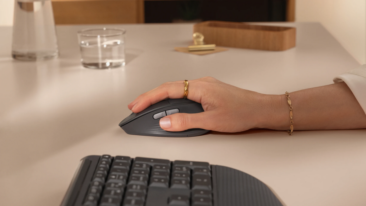 Logitech เปิดตัว Signature Comfort Plus อุปกรณ์สาย Ergonomic สำหรับคนนั่งคอมนาน Image2