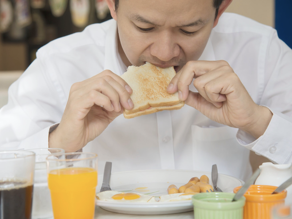 ข้ามมื้อเช้า ส่งผลกับร่างกายจริงไหม?