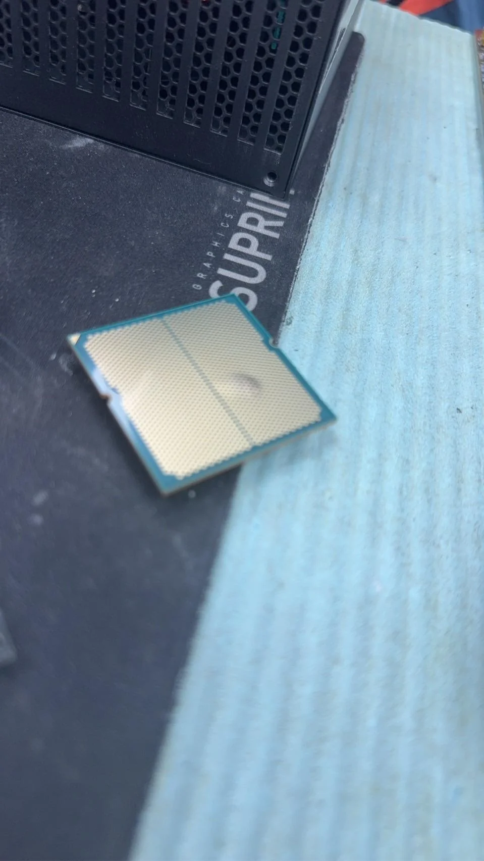 AMD ปัดเคลม Ryzen 9 7950X3D หลังซีพูบวมเสียหาย จุดประเด็นถกเถียงในกลุ่มคนประกอบคอม Image2