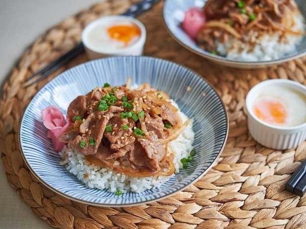 เคล็ดลับการปรุงซอสด้งให้อร่อยเหมือนร้านดัง