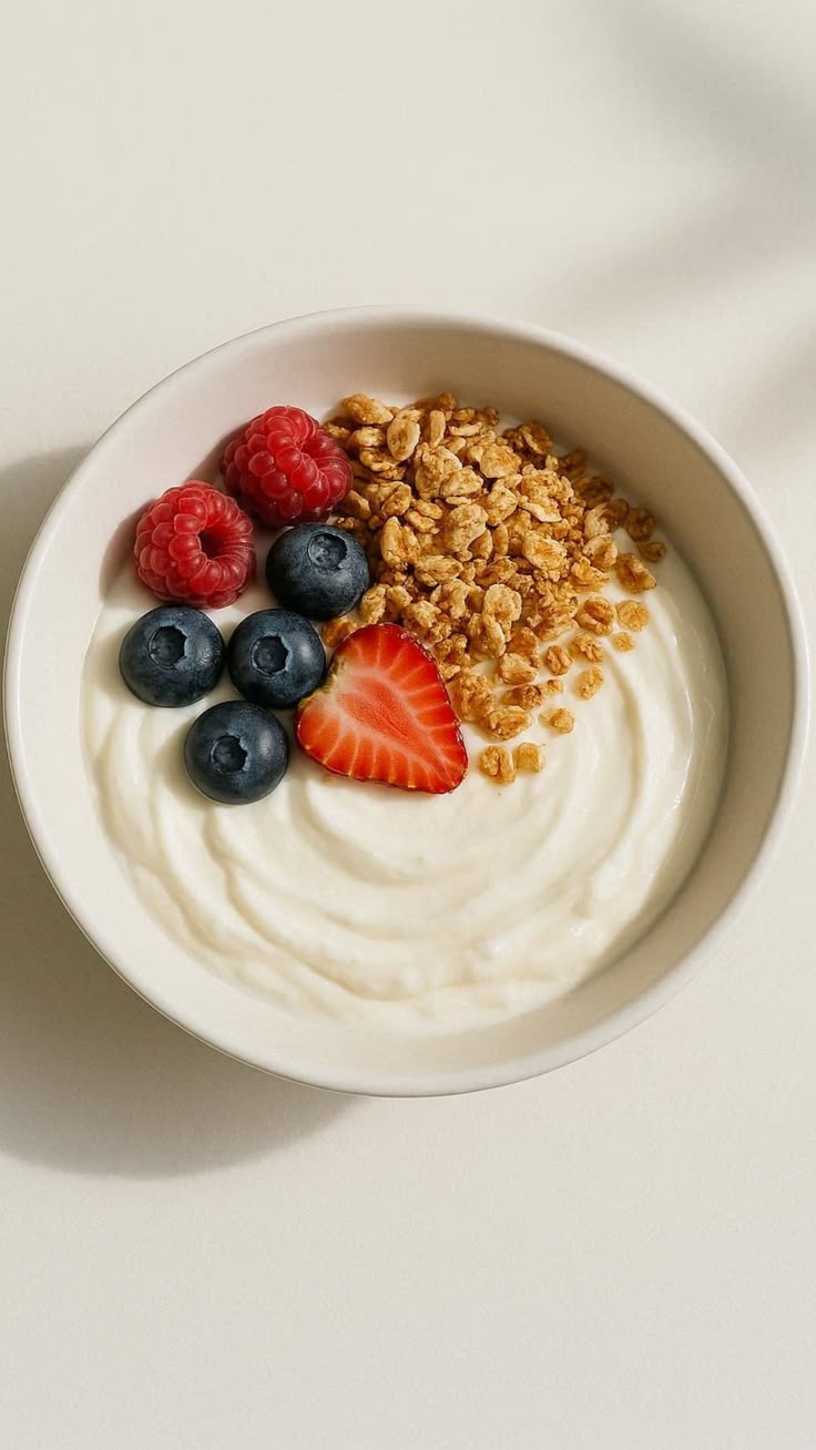 กินโยเกิร์ตตอนเช้า จุดเริ่มต้นเล็ก ๆ ที่ดีต่อร่างกายกว่าที่คิด Image3