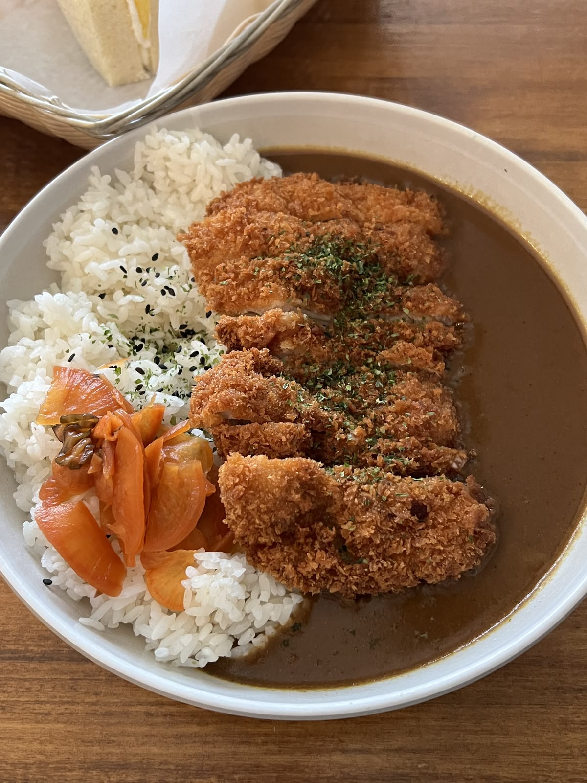 ทำไมบางคนชอบกินแกงกะหรี่? เมนูธรรมดาที่ทำให้หลายคนตกหลุมรักแบบไม่รู้ตัว Image2