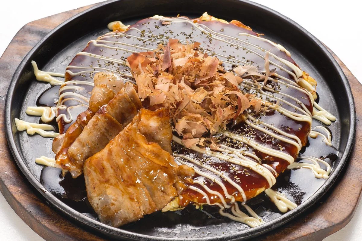 เคล็ดลับทอดโอโคโนมิยากิให้นุ่มและไม่แตก Image1