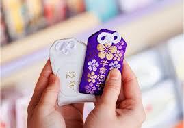 เครื่องรางโอมาโมริ (Omamori) คืออะไร มีความหมายอย่างไร