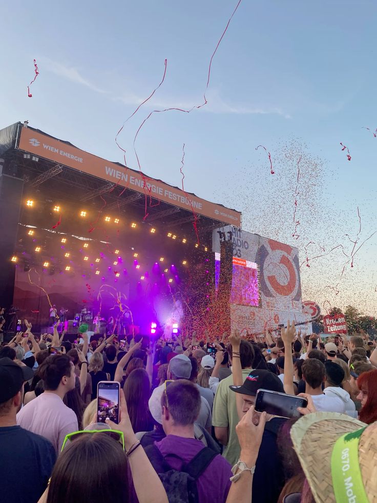 ทำไมคนถึงมองว่าไป Music Festival คุ้ม? ทั้งที่ค่าบัตรก็ไม่ใช่น้อย Image1