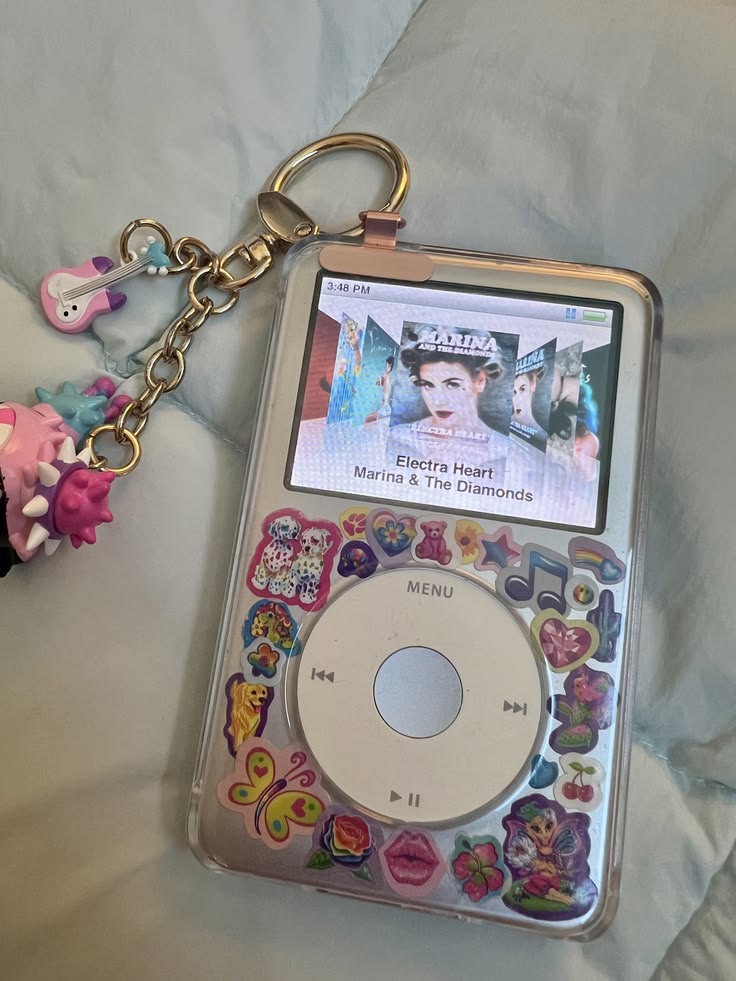 ฟังเพลงด้วย iPod ทำไมหลายคนยังหลงรัก ทั้งที่มือถือก็ทำได้ Image2