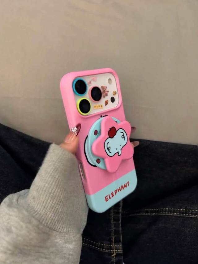 เคสโทรศัพท์...ก็บอกฟีลของคนใช้ได้เหมือนกัน