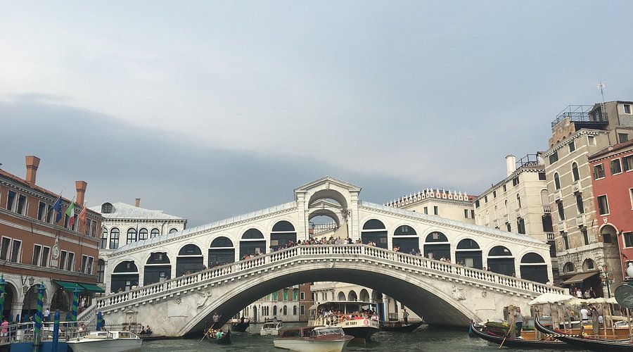 สะพานริอัลโต สะพานเก่าแก่ที่มีชื่อเสียงที่สุดในเวนิส Image1