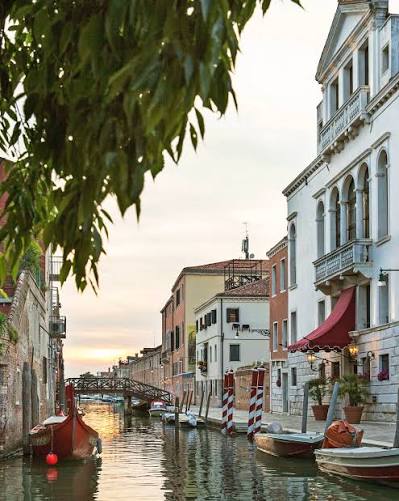 คลองใหญ่ (Grand Canal) เส้นทางสัญจรหลักของเมืองเวนิส Image1