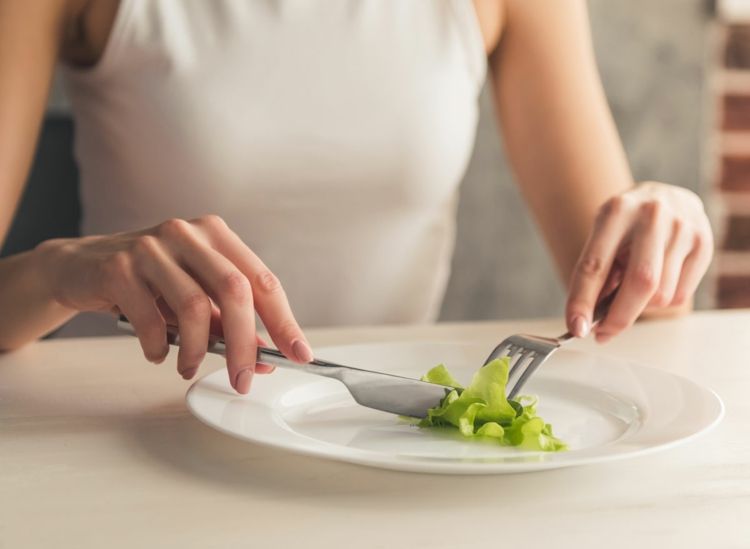 ไม่กินข้าวแล้วปวดท้อง จริงไหม? ทำไมยิ่งปล่อยท้องว่างยิ่งไม่สบาย Image3