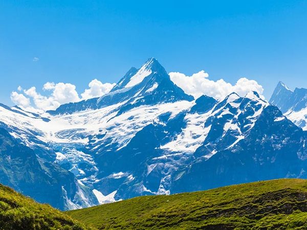 ยอดเขาจุงเฟรา (Jungfrau) หลังคาแห่งยุโรปที่ต้องไปเยือนสักครั้ง