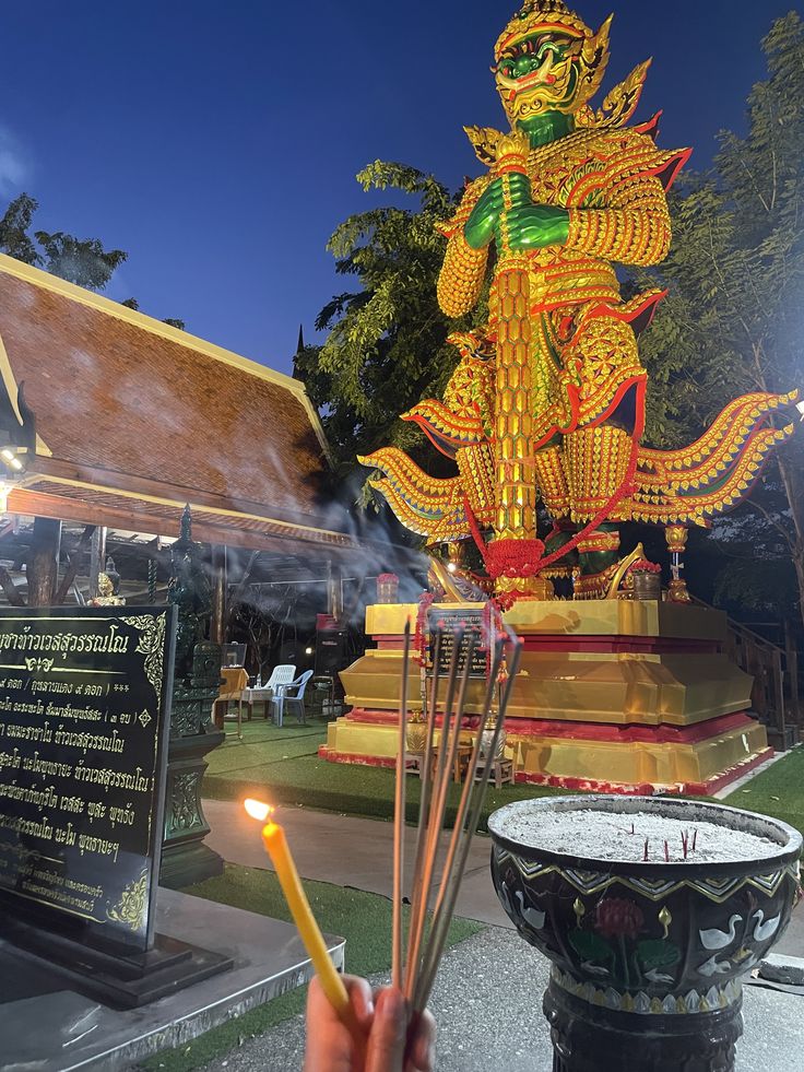 ไหว้พระเติมบุญ บางครั้ง...สิ่งที่ได้กลับมา อาจไม่ใช่แค่คำขอที่สมหวัง Image3