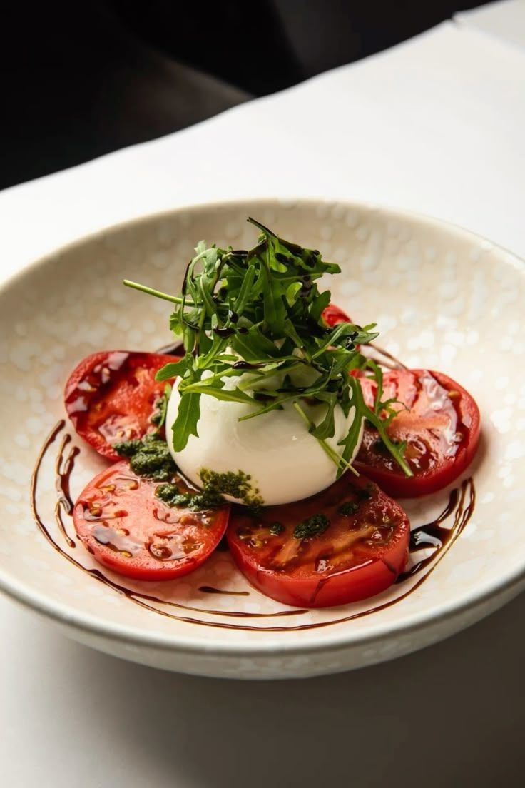 Burrata ชีสที่แค่ผ่าครึ่งก็ทำให้หลายคนหิว Image1